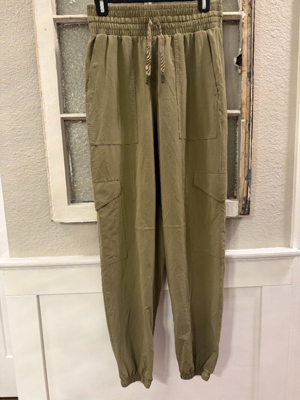 Spanx Out of Office Cargo Joggers Olive Green Small/Tall